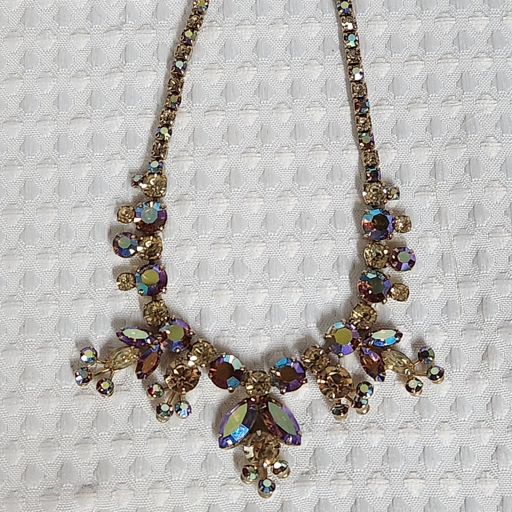 Sherman crystal necklace features blue, pink, purple, brown aurora borealis - Picture 1 of 11